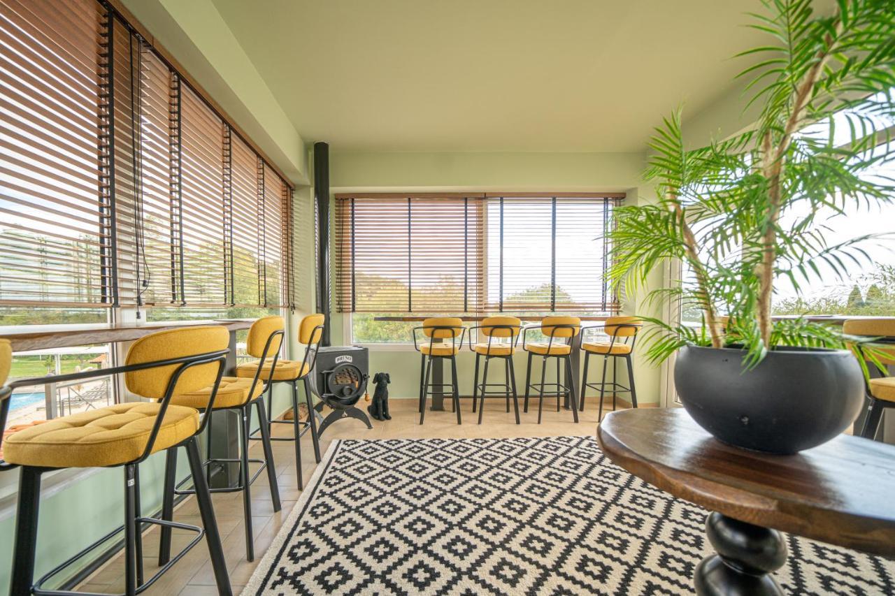 Tselikas Hotel 코자니 외부 사진