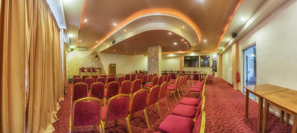 Tselikas Hotel 코자니 외부 사진